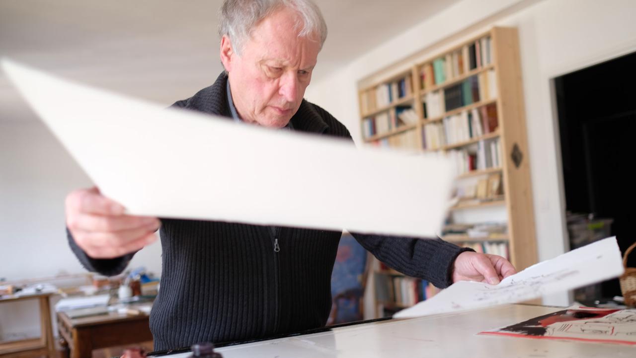 Der Künstler Valère Novarina in seinem Atelier – Paris im Oktober 2017. Der Künstler Valère Novarina in seinem Atelier – Paris im Oktober 2017.
