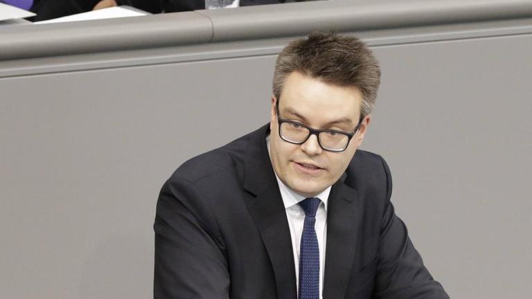 Tobias Lindner, verteidigungspolitischer Sprecher von Bündnis90/Die Grünen im Deutschen Bundestag. Tobias Lindner, verteidigungspolitischer Sprecher von Bündnis90/Die Grünen im Deutschen Bundestag.
