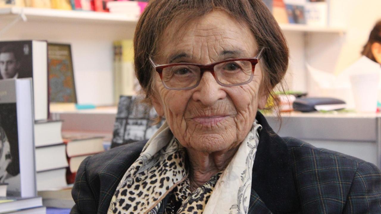 Die Philosophin und Schoah-Überlebende Ágnes Heller auf der Budapester Buchmesse 2019 Die Philosophin und Schoah-Überlebende Ágnes Heller auf der Budapester Buchmesse 2019