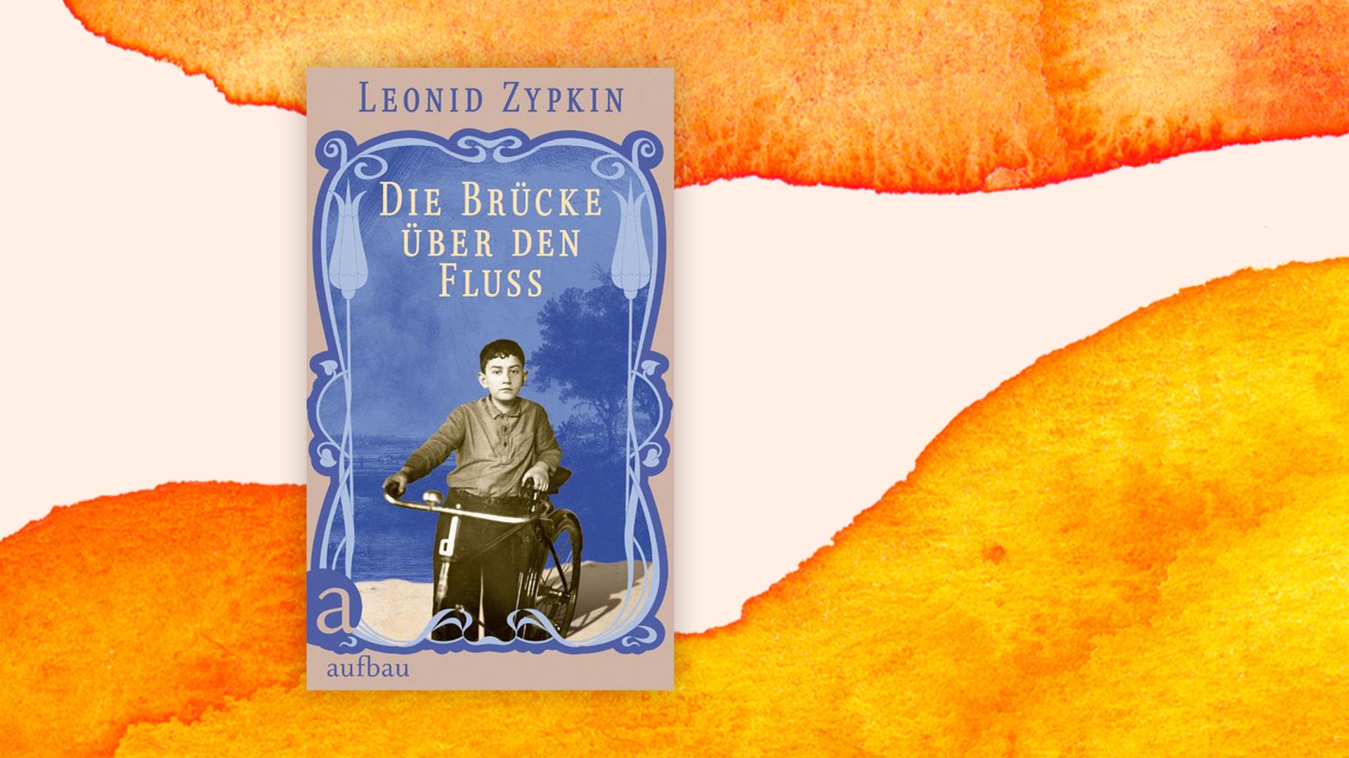 Das Covermotiv des Romans "Die Brücke über den Fluss" von Leonid Zypkin besteht aus einem ein historischen sepiafarbigem Foto eines kleinen Jungen mit einem Fahrrad vor einem Fluß. Das Covermotiv des Romans "Die Brücke über den Fluss" von Leonid Zypkin besteht aus einem ein historischen sepiafarbigem Foto eines kleinen Jungen mit einem Fahrrad vor einem Fluß.