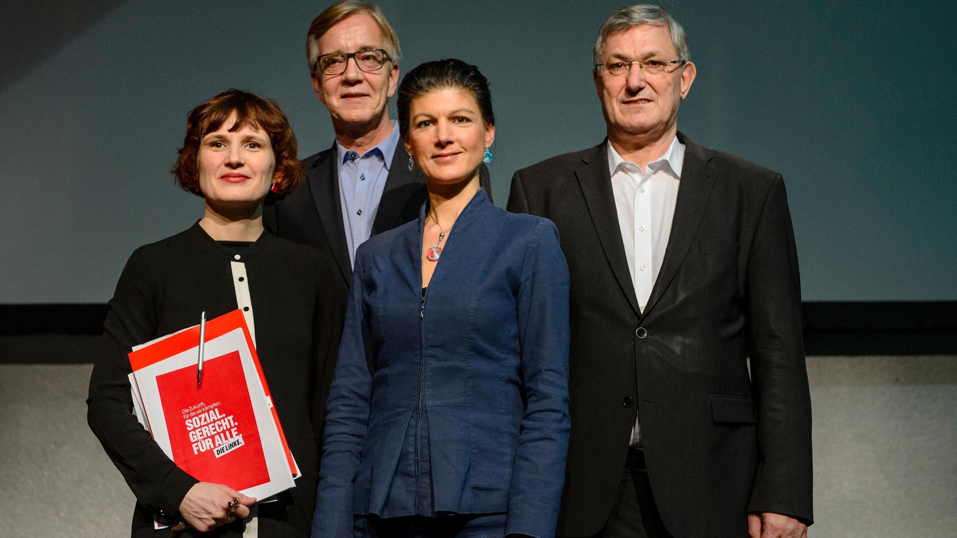 Die Spitze der Linkspartei ist stolz auf ihr Wahlprogramm Die Spitze der Linkspartei ist stolz auf ihr Wahlprogramm