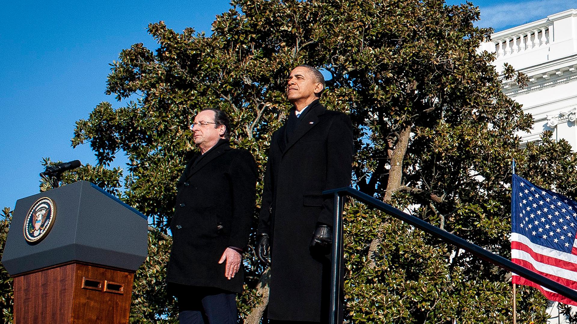 US-Präsident Barack Obama begrüßt Francois Hollande vor dem Weißen Haus in Washington