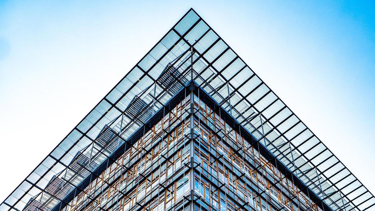 Die Glasfassade des Europa Gebäudes in Brüssel. Die Glasfassade des Europa Gebäudes in Brüssel.