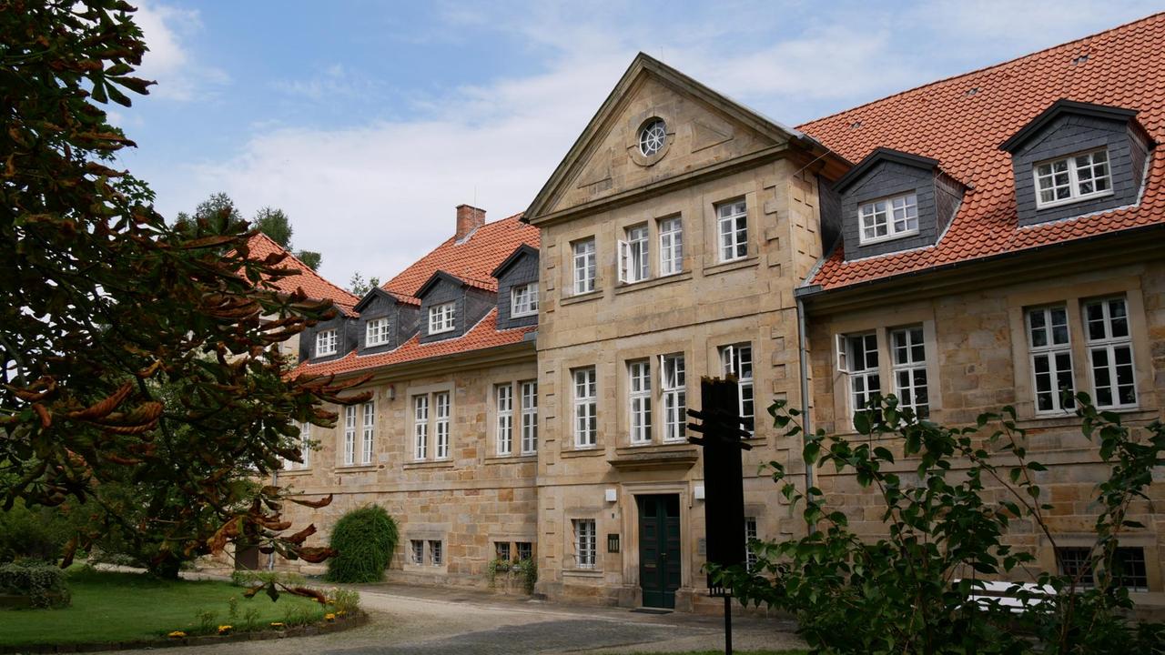 Im Kloster Barsinghausen können Pfarrer sich sechs Wochen lang erholen. Im Kloster Barsinghausen können Pfarrer sich sechs Wochen lang erholen.