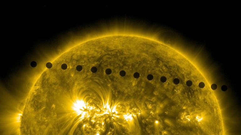 So war es am 6. Juni 2012: Die Venus zieht vor der Sonne entlang (Serienaufnahme des Sonnensatelliten SDO) So war es am 6. Juni 2012: Die Venus zieht vor der Sonne entlang (Serienaufnahme des Sonnensatelliten SDO)