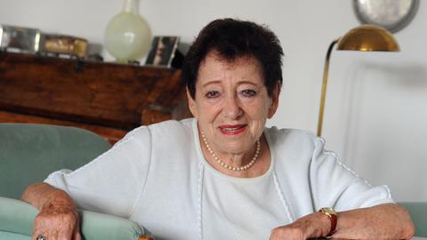 Die Schriftstellerin und Holocaust-Überlebende Inge Deutschkron 