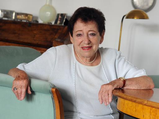 Die Schriftstellerin und Holocaust-Überlebende Inge Deutschkron 