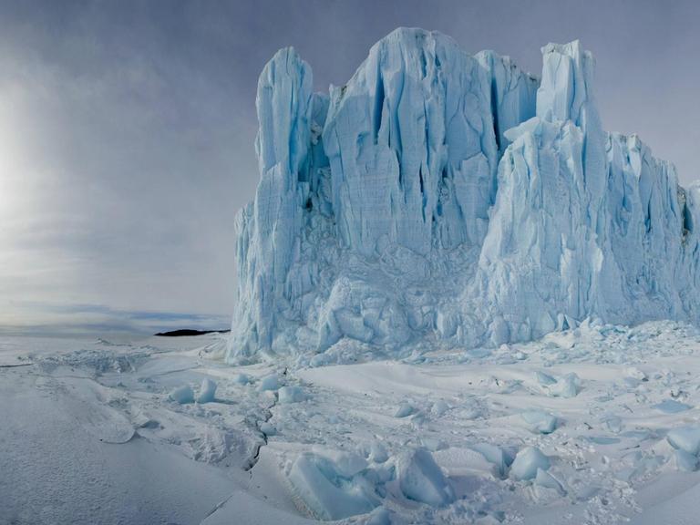 Ein Eisberg im Rossmeer.