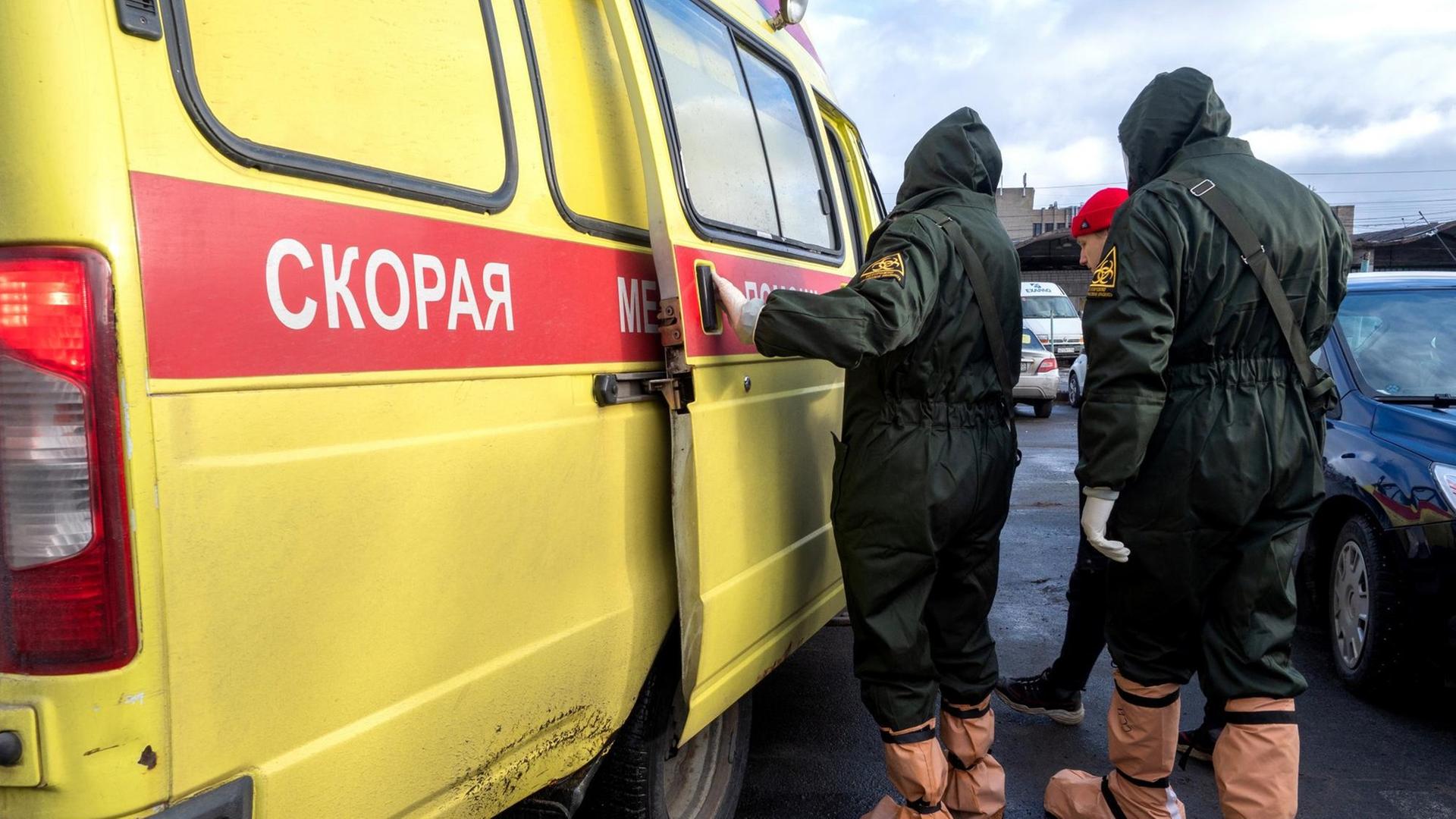 Untersuchungen nach einer mutmaßlichen Infektion mit dem Coronavirus in Russland Untersuchungen nach einer mutmaßlichen Infektion mit dem Coronavirus in Russland