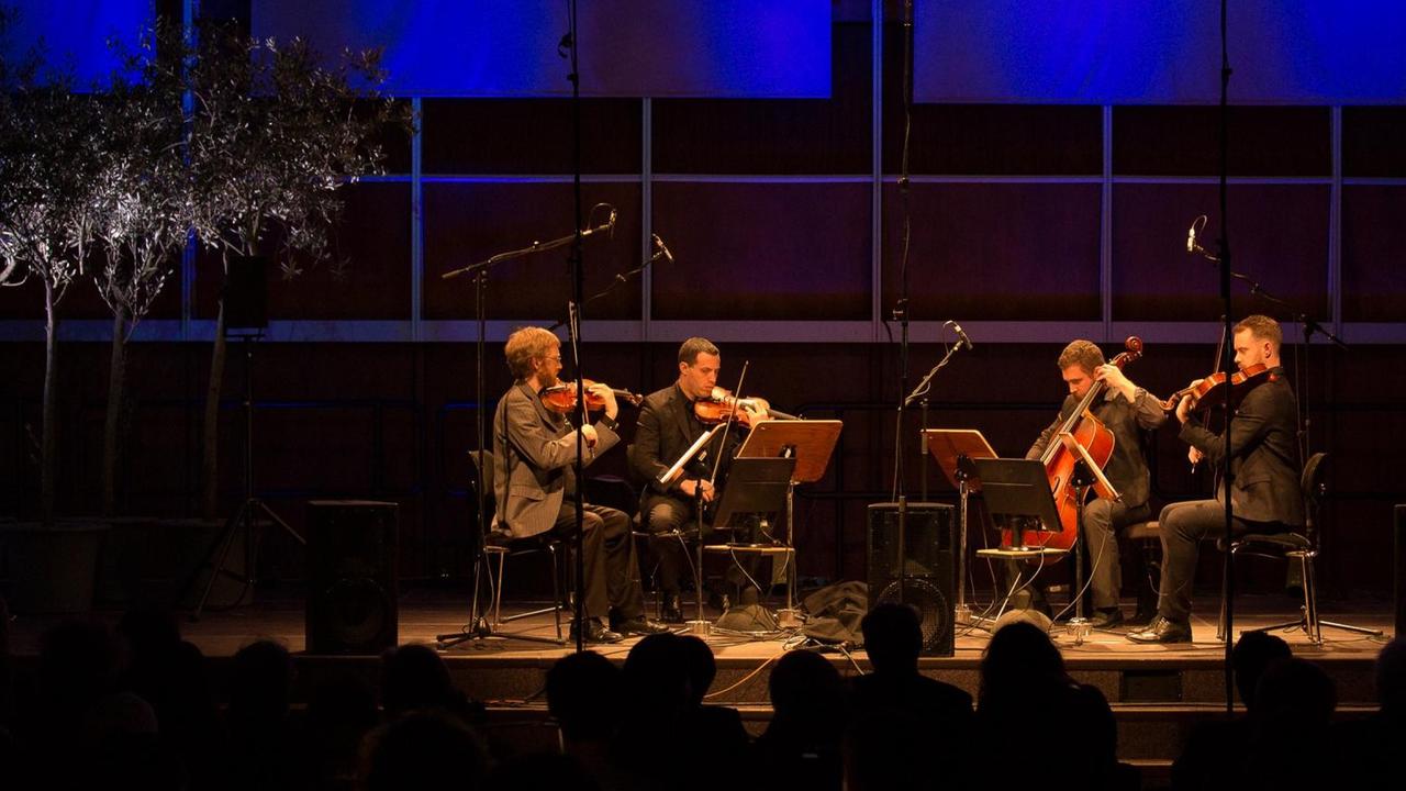 Jack Quartet bei der Aufführung von "Hidden". Jack Quartet bei der Aufführung von "Hidden".