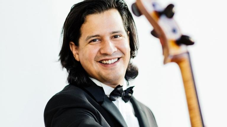 Der Cellist Claudio Bohórquez Der Cellist Claudio Bohórquez