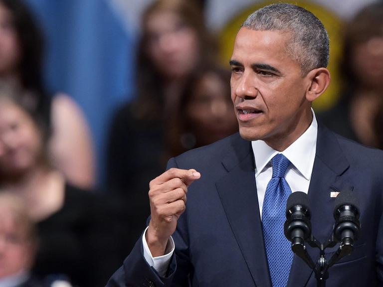 US-Präsident Barack Obama spricht auf der Gedenkfeier in Dallas.
