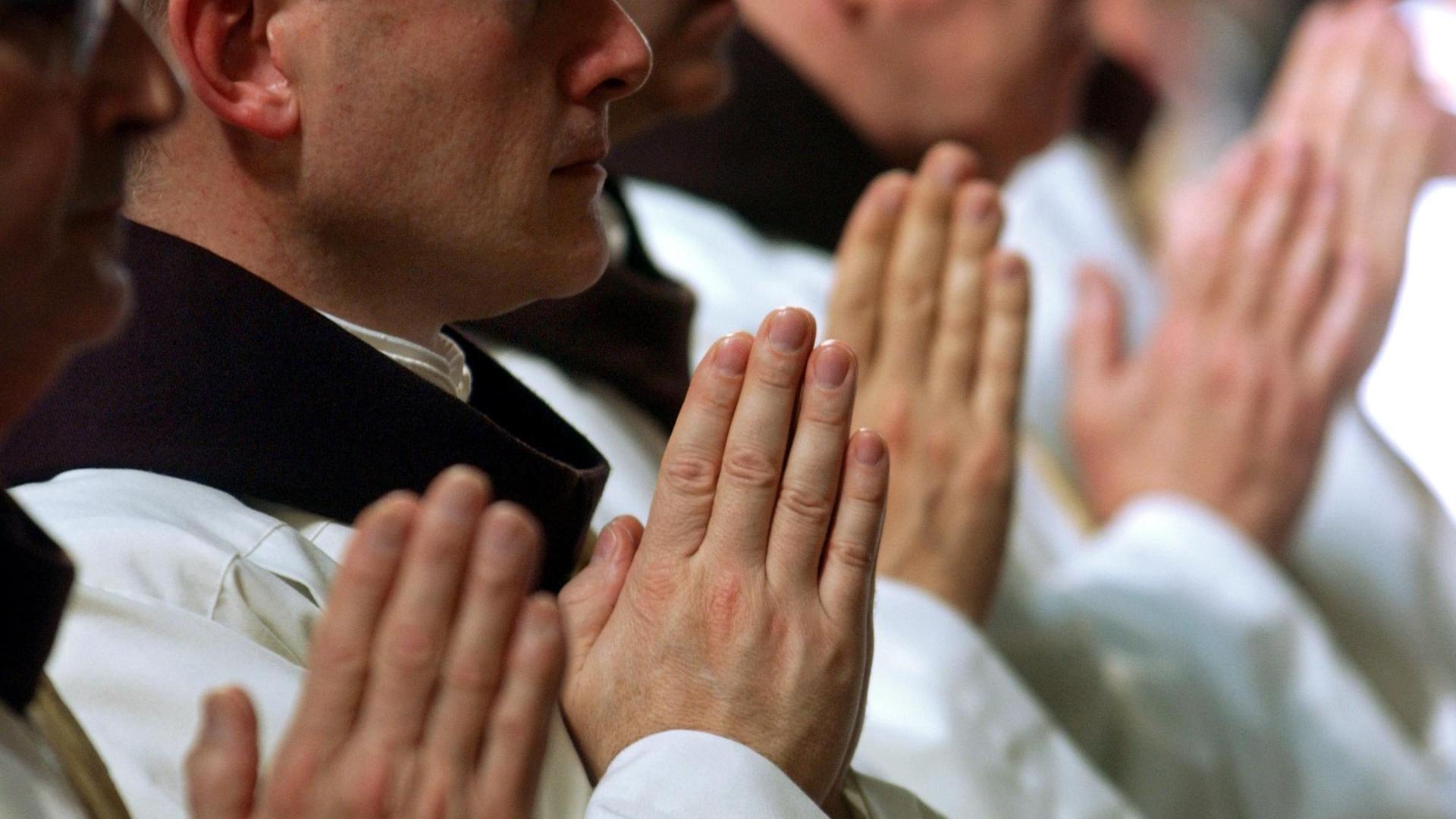 Priester-Weihe in Brasilien Priester-Weihe in Brasilien