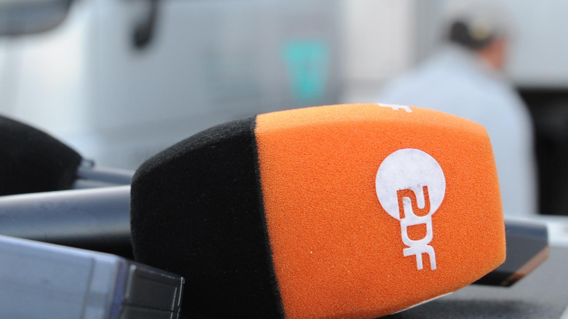 Im Bild zu sehen ist ein Mikrofon des ZDF. Im Bild zu sehen ist ein Mikrofon des ZDF.