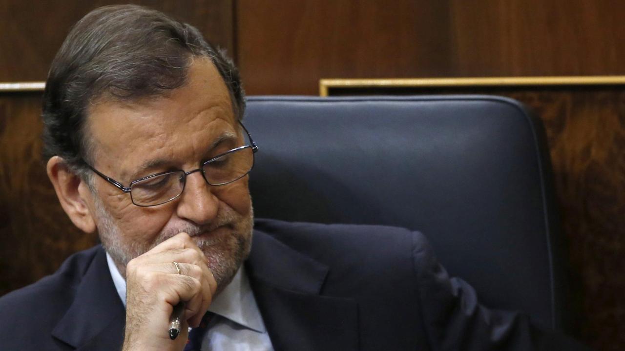 Spaniens Ministerpräsident Mariano Rajoy muss in der Korruptionsaffäre vor Gericht aussagen. Spaniens Ministerpräsident Mariano Rajoy muss in der Korruptionsaffäre vor Gericht aussagen.