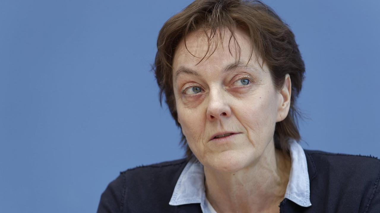 Claudia Lepping, ehemalige Spitzensportlerin und Gründerin zweier Antidopinginitiativen Claudia Lepping, ehemalige Spitzensportlerin und Gründerin zweier Antidopinginitiativen
