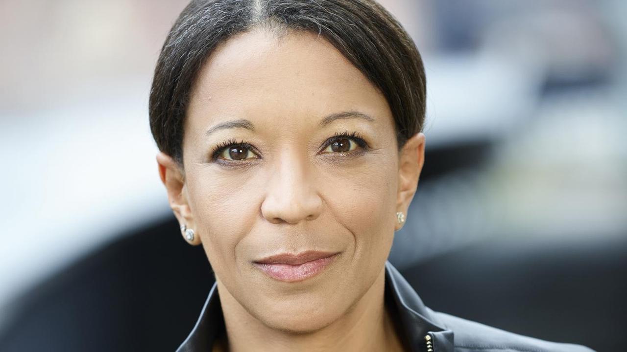 Die ehemalige Siemens-Managerin Janina Kugel posiert für die Kamera. Die ehemalige Siemens-Managerin Janina Kugel posiert für die Kamera.
