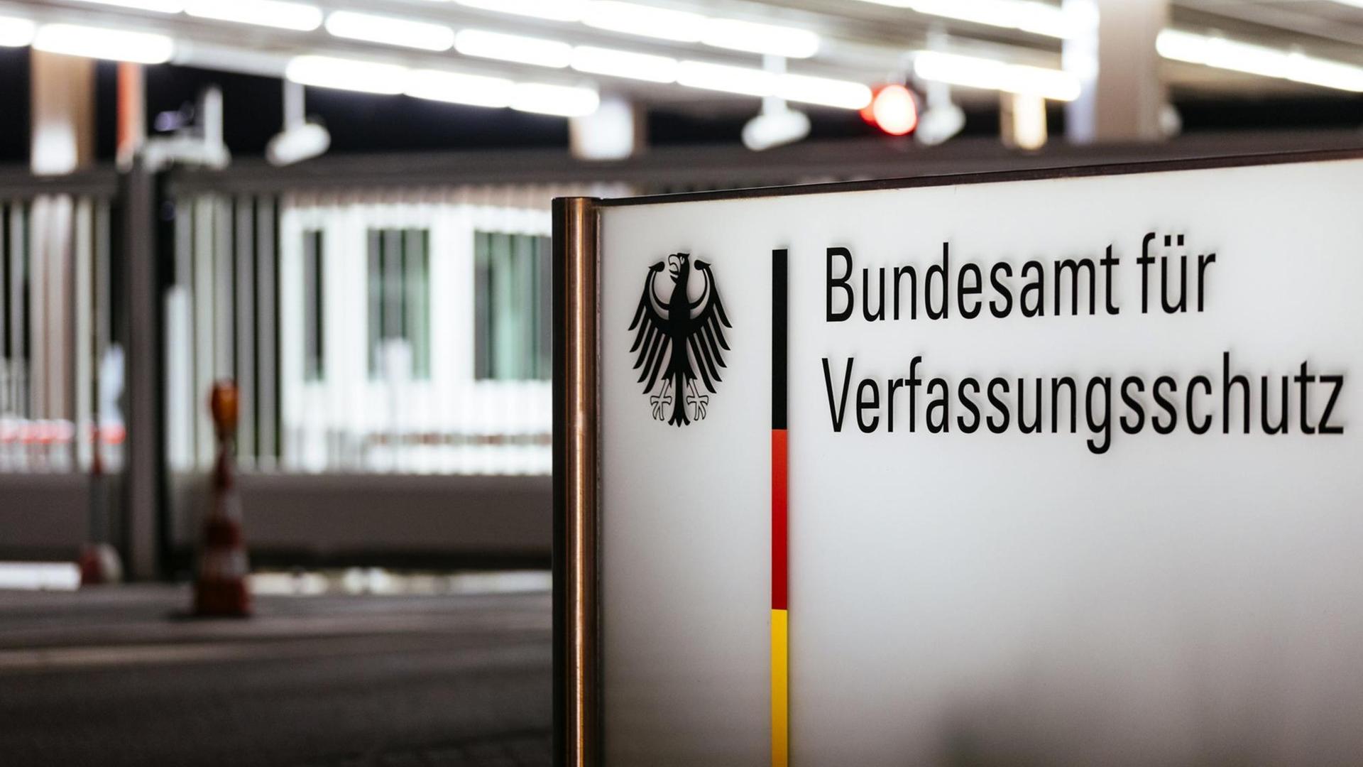 Das Bundesamt für Verfassungsschutz in Chorweiler. Köln, 13.09.2018 | Verwendung weltweit Das Bundesamt für Verfassungsschutz in Chorweiler. Köln, 13.09.2018 | Verwendung weltweit