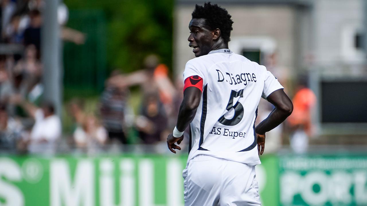 Diawandou Diagne vom KAS Eupen feiert sein Tor in einem Fußballmatch der zweiten belgischen Liga Diawandou Diagne vom KAS Eupen feiert sein Tor in einem Fußballmatch der zweiten belgischen Liga
