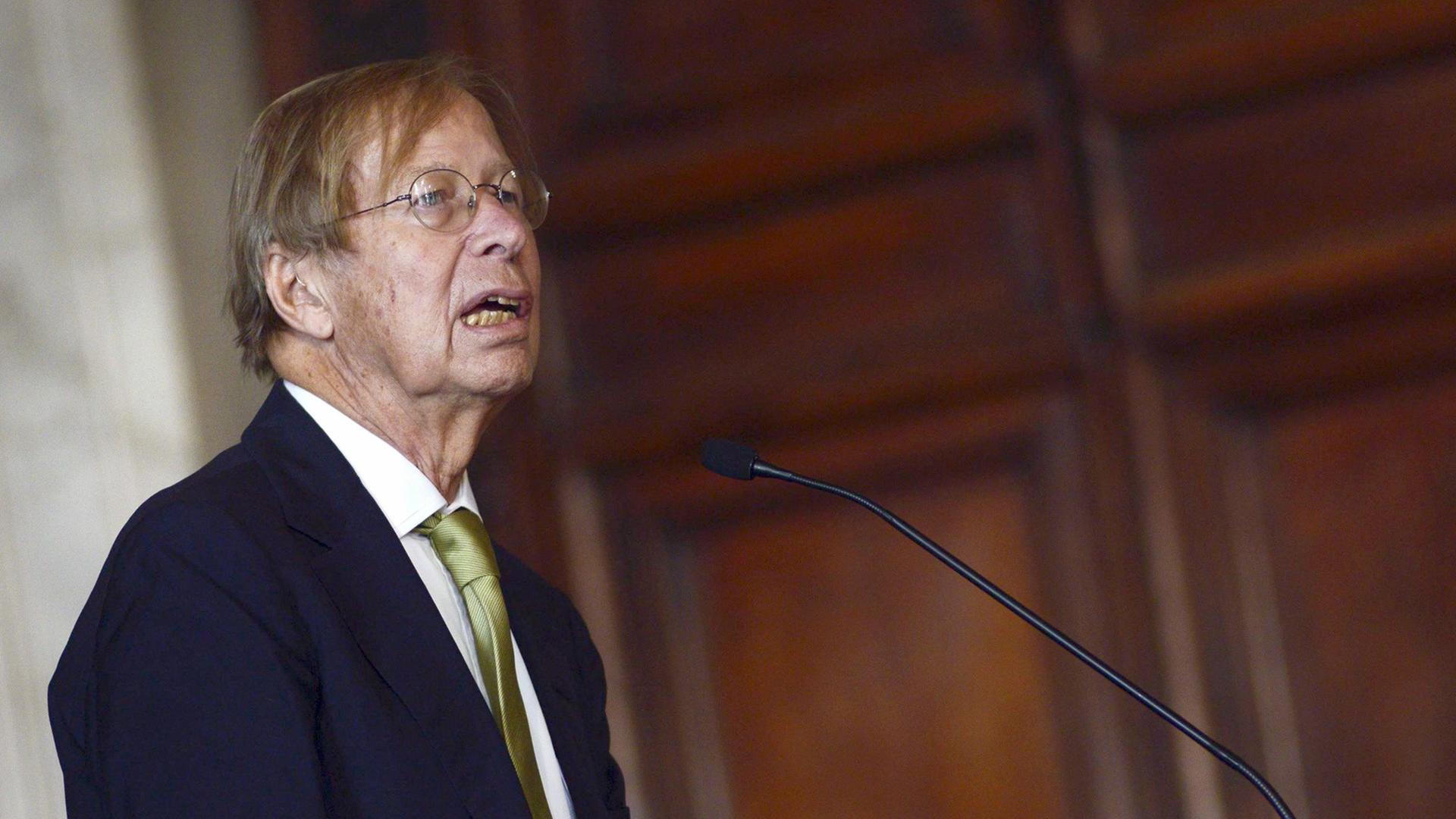 Der Rechtsphilosoph Ronald Dworkin (1931-2013) Der Rechtsphilosoph Ronald Dworkin (1931-2013)