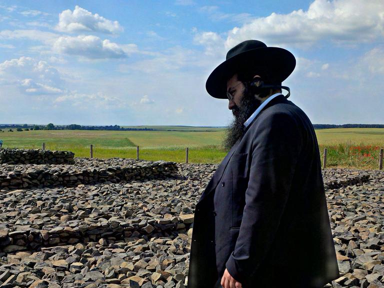 Eröffnung Holocaust-Gedenkstätte Kysylyn Westukraine