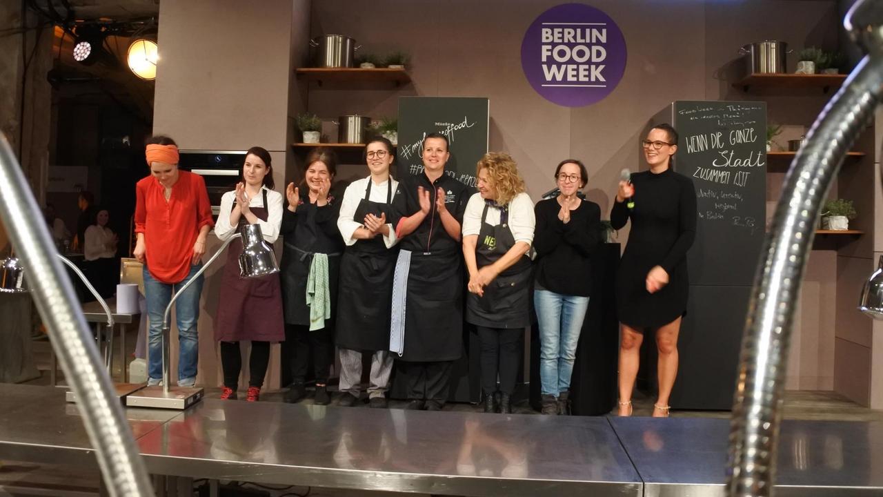 Leider liegt für dieses Bild keine Bildbeschreibung vor Leider liegt für dieses Bild keine Bildbeschreibung vor