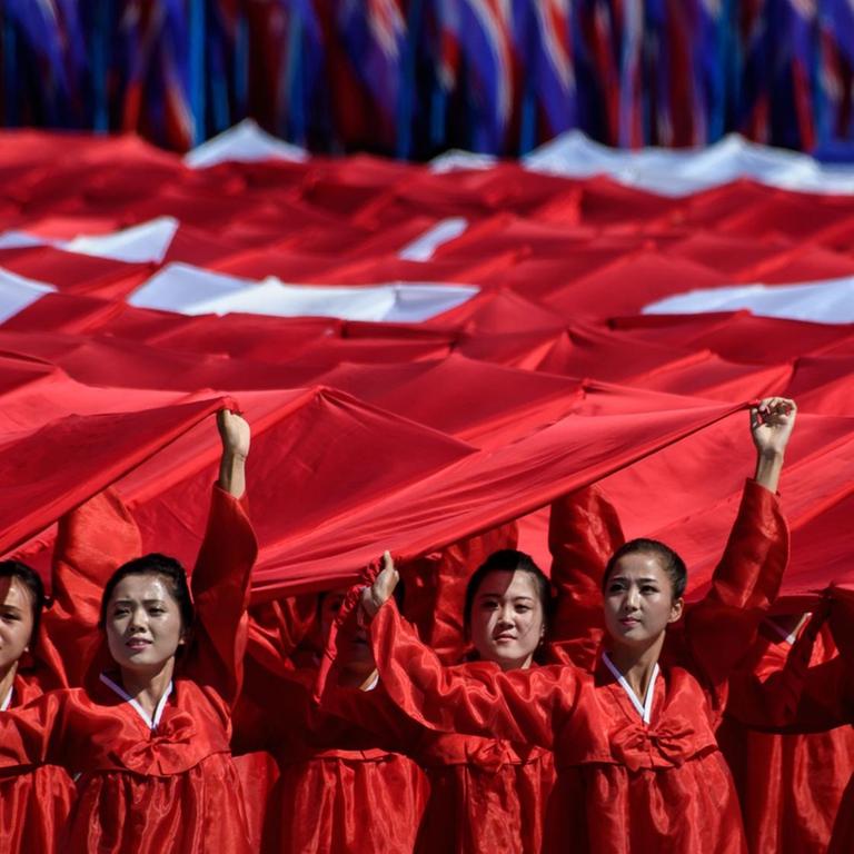 Nordkorea feiert mit einer Militärparade den 70. Jahrestag der Staatsgründung.