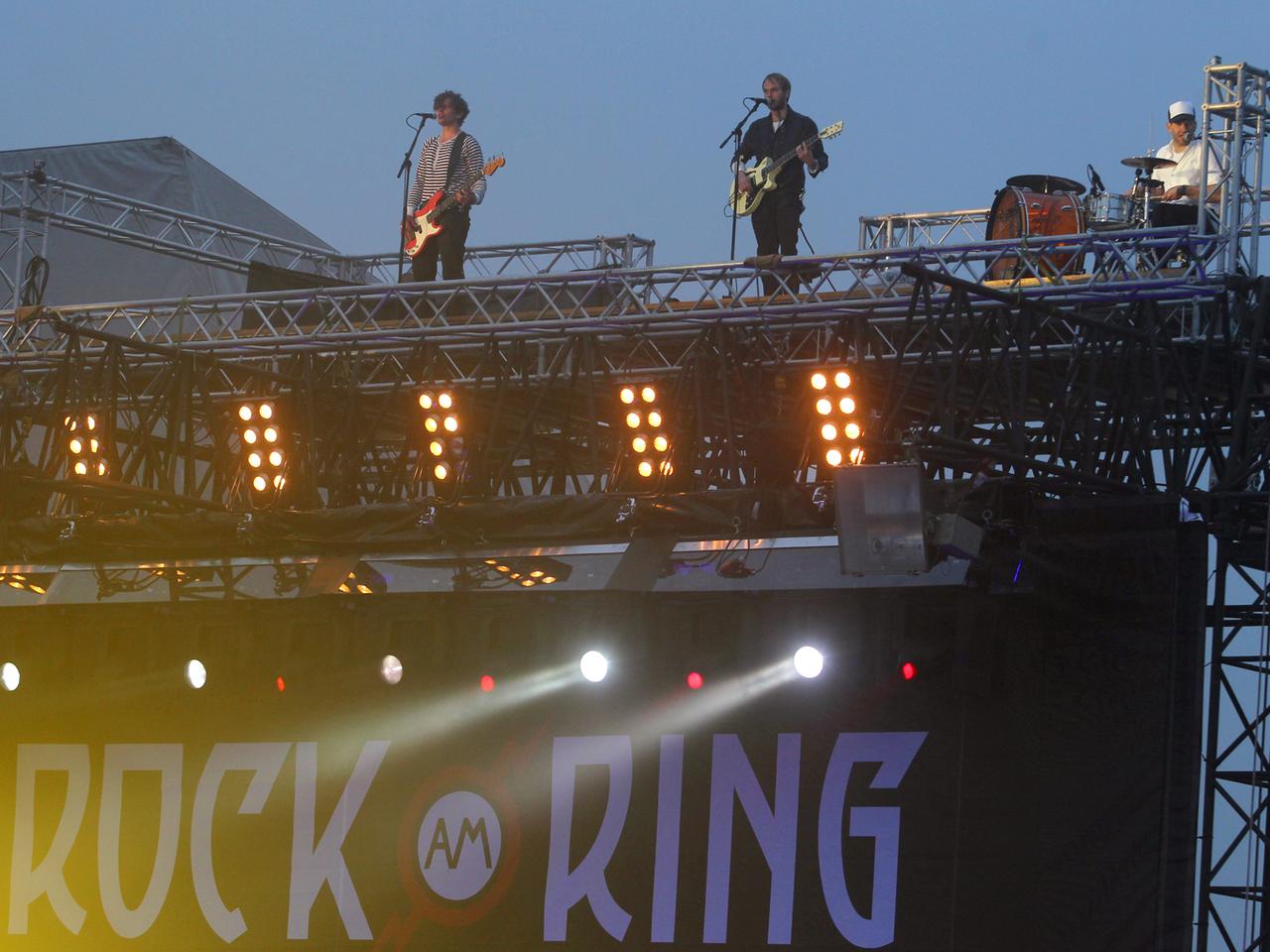 Auftritt der Sportfreunde Stiller bei Rock am Ring. Auftritt der Sportfreunde Stiller bei Rock am Ring.