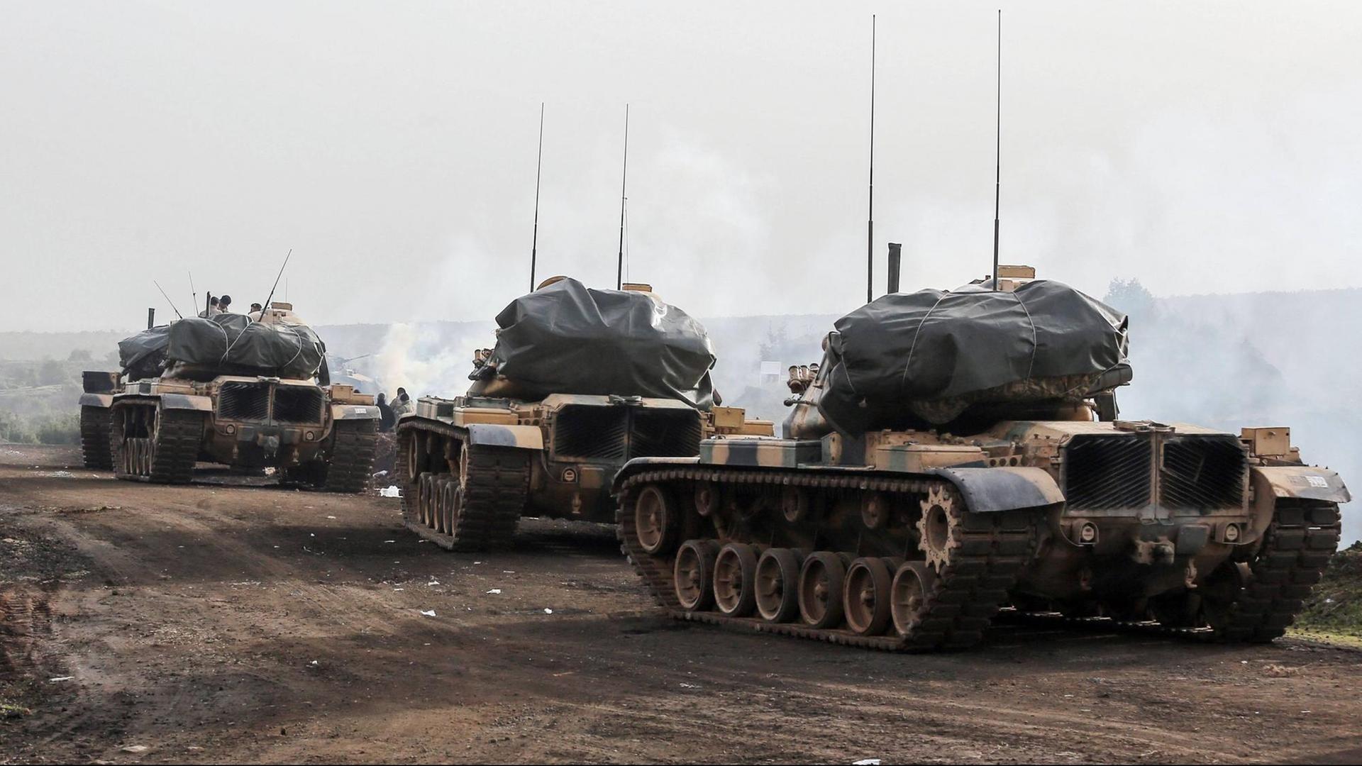 Panzer der türkischen Armee gesehen in Afrin, Syrien - 22.1.2018 Panzer der türkischen Armee gesehen in Afrin, Syrien - 22.1.2018