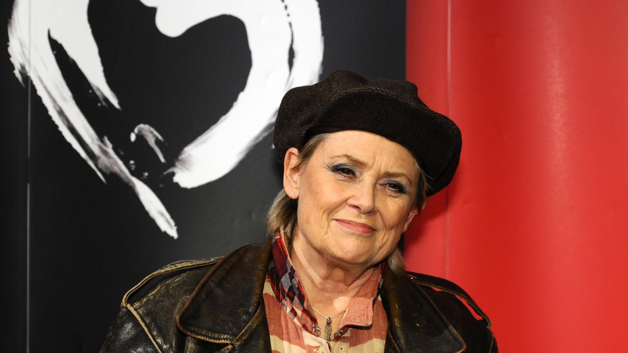 Die dänische Sängerin Gitte Haenning in Köln bei dem Benefiz Konzert "Cover me". Hierbei traten Künstler kostenlos zu Gunsten der AIDS Hilfe Köln auf. Die dänische Sängerin Gitte Haenning in Köln bei dem Benefiz Konzert "Cover me". Hierbei traten Künstler kostenlos zu Gunsten der AIDS Hilfe Köln auf.