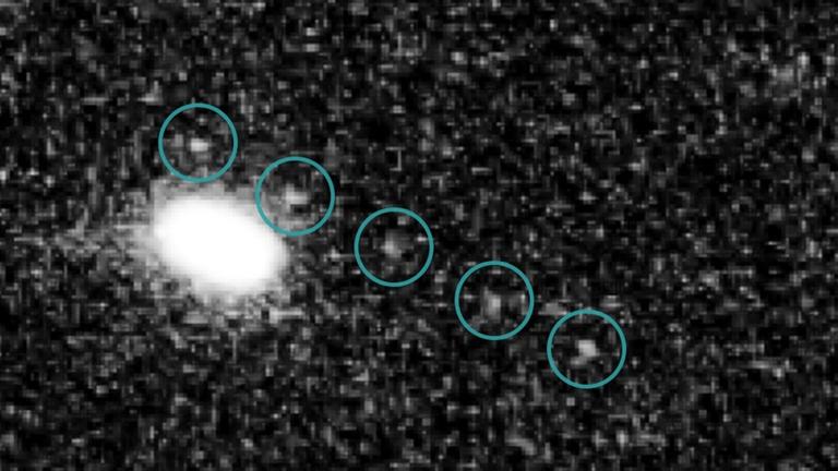 Bisher nur ein verwaschener Lichtfleck: Serienaufnahme des Kuiper-Gürtel-Objekts 2014 MU69 durch das Hubble-Weltraumteleskop Bisher nur ein verwaschener Lichtfleck: Serienaufnahme des Kuiper-Gürtel-Objekts 2014 MU69 durch das Hubble-Weltraumteleskop