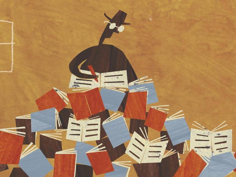 Ein Mann schreibt in ein Buch, er sitzt dabei vor einem Stapel von Büchern.