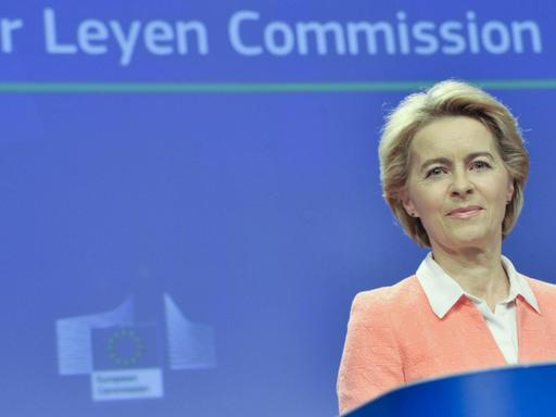 Die Kommissionspräsidentin Ursula von der Leyen am 10.09.2019 in Brüssel bei der Vorstellung ihrer neuen EU-Kommisssare.