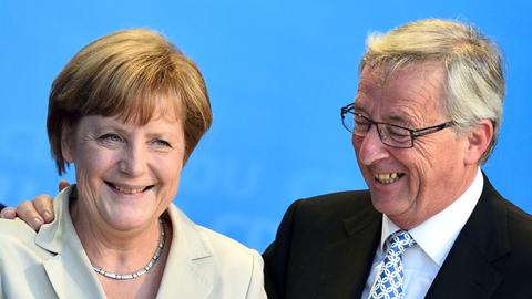 Im Falle einer Großen Koalition im EU-Parlament soll Martin Schulz Stellvertreter von Jean-Claude Juncker (r.) werden.