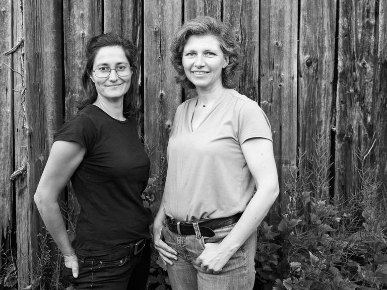 Nora Klein und Sabine Fröhlich, die zusammen an einem Foto-Projekt über Depression gearbeitet haben