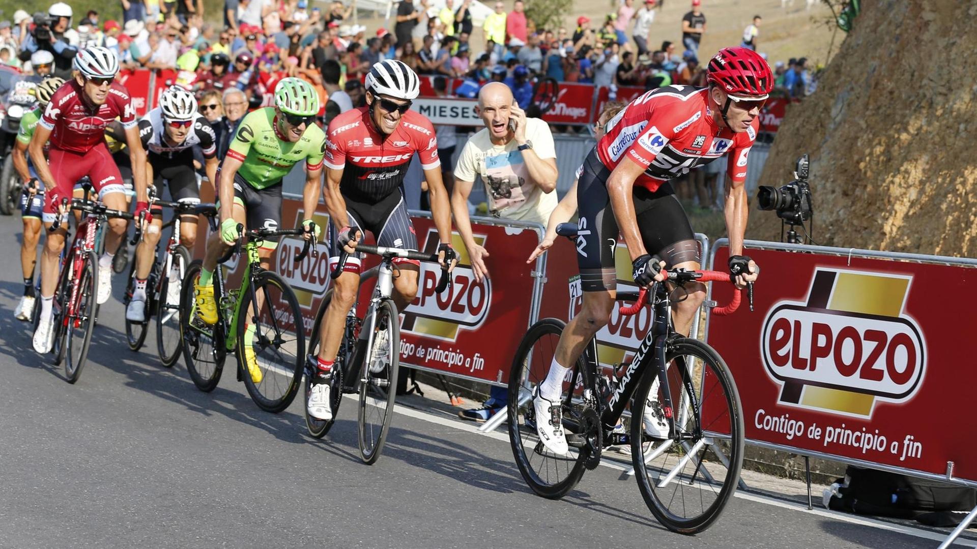 Team Sky von Chris Froome auf der 18. Etappe der Vuelta Team Sky von Chris Froome auf der 18. Etappe der Vuelta