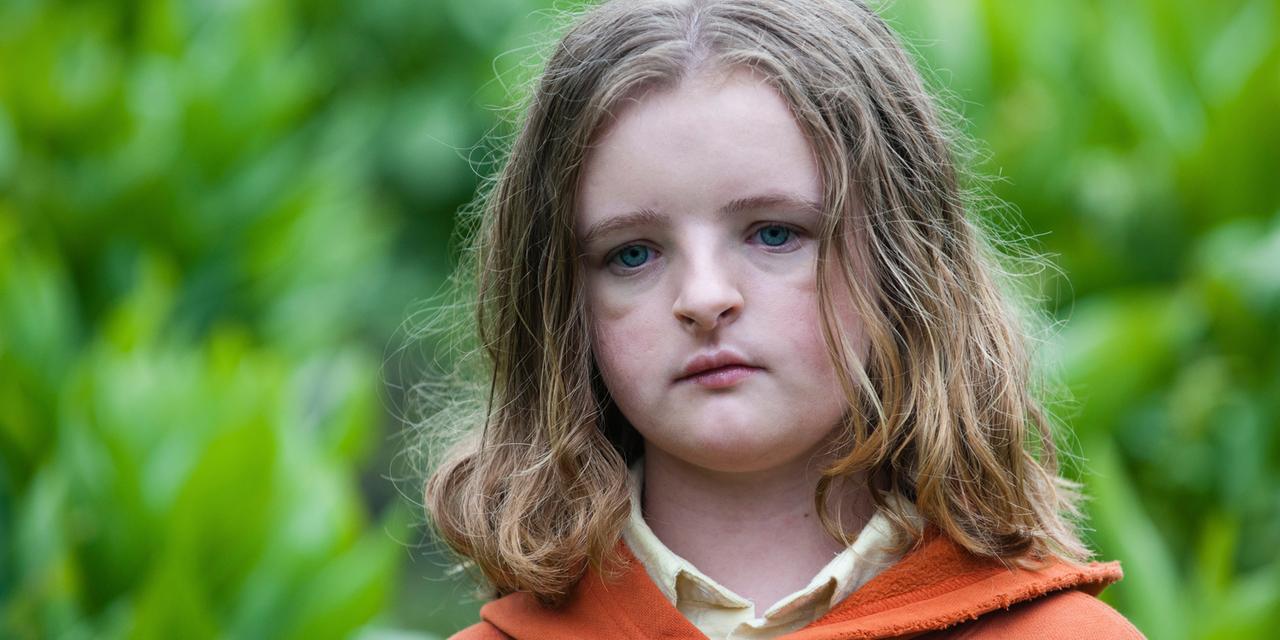 Milly Shapiro als Charlie in "Hereditary - Das Vermächtnis" von Ari Aster Milly Shapiro als Charlie in "Hereditary - Das Vermächtnis" von Ari Aster