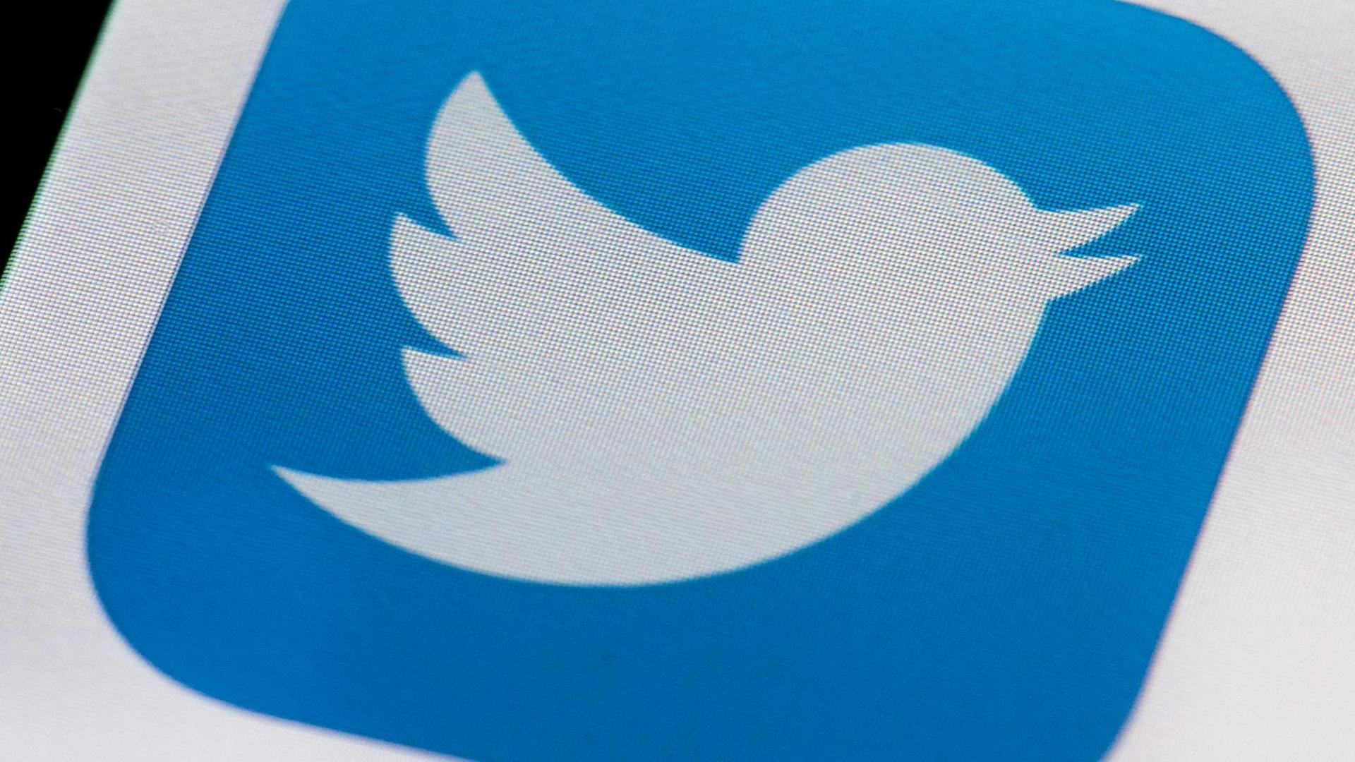Logo der Twitter-App auf einem iPhone Logo der Twitter-App auf einem iPhone