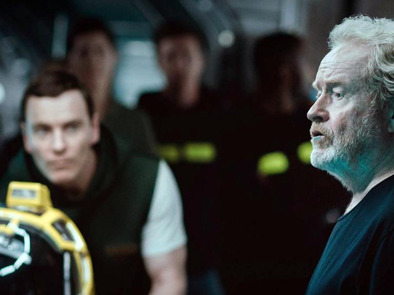 Ridley Scott bei den Dreharbeiten zu "Alien: Covenant" (2017)