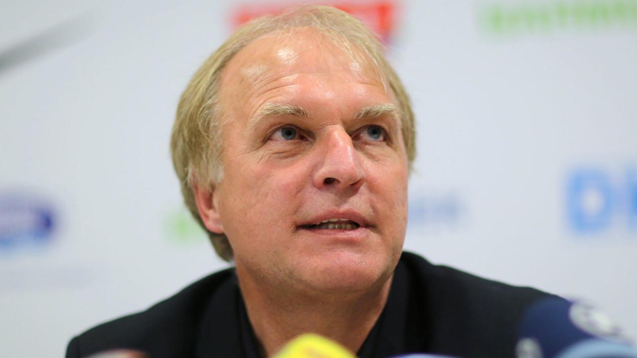 Der Präsident des Deutschen Leichtathletik-Verbandes (DLV) Clemens Prokop spricht am 30.07.2014 auf einer Pressekonferenz in der Geschäftsstelle des Landessportbundes Hessen in Frankfurt am Main (Hessen). Der Präsident des Deutschen Leichtathletik-Verbandes (DLV) Clemens Prokop spricht am 30.07.2014 auf einer Pressekonferenz in der Geschäftsstelle des Landessportbundes Hessen in Frankfurt am Main (Hessen).