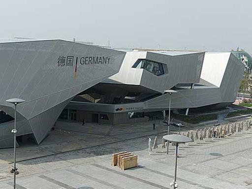 Nordost-Ansicht des Deutschen Pavillon auf der Expo 2010