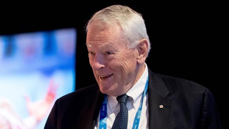 Der ehemalige WADA-Chef Richard Pound verteidigt IOC-Präsident Thomas Bach gegen Rücktrittsforderungen Der ehemalige WADA-Chef Richard Pound verteidigt IOC-Präsident Thomas Bach gegen Rücktrittsforderungen