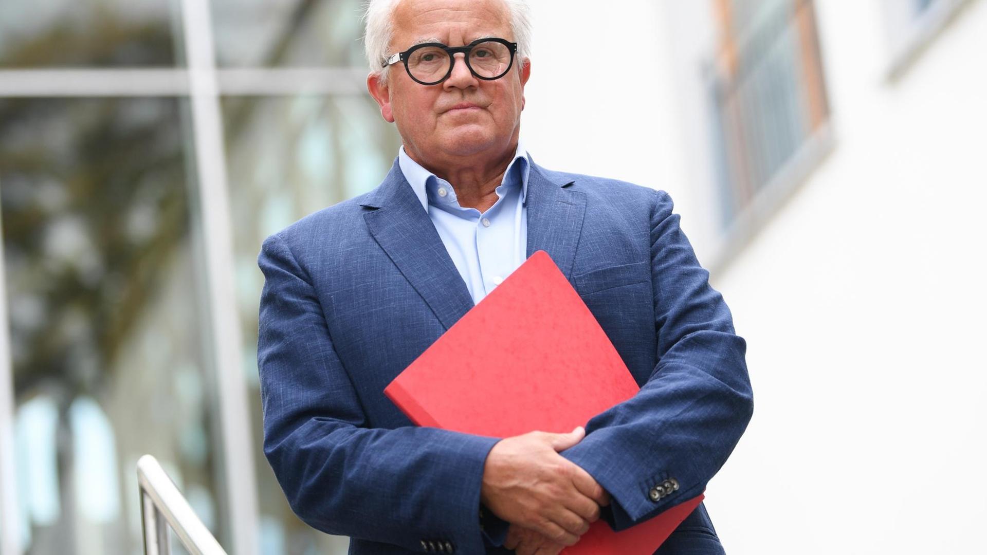 Das Foto zeigt den DFB-Präsidenten Fritz Keller. Das Foto zeigt den DFB-Präsidenten Fritz Keller.