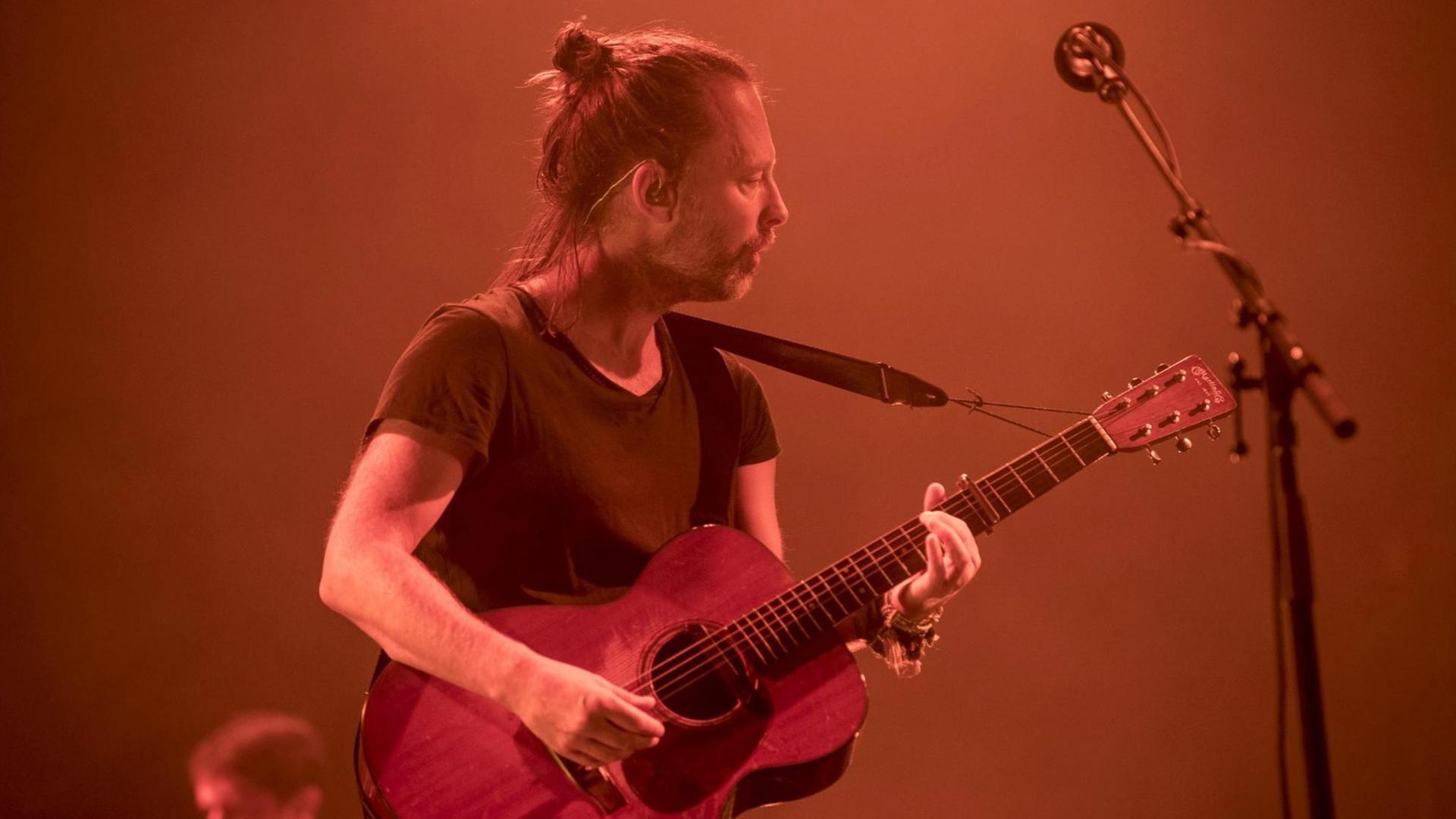 Radiohead-Frontmann Thom Yorke während eines Konzerts in Mexiko City im Oktober 2016. Radiohead-Frontmann Thom Yorke während eines Konzerts in Mexiko City im Oktober 2016.