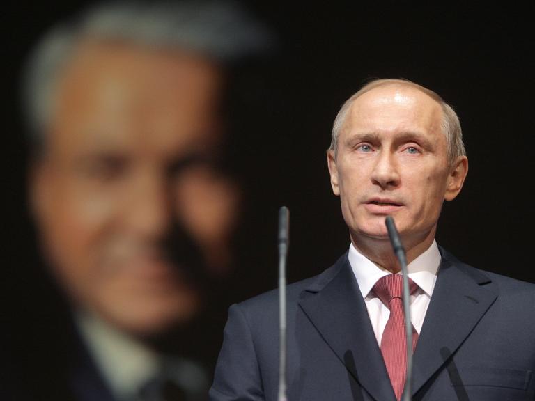 Am 1. Februar 2011 wäre Boris Jelzin 80 Jahre alt geworden. Zu diesem Anlass sprach Wladimir Putin.