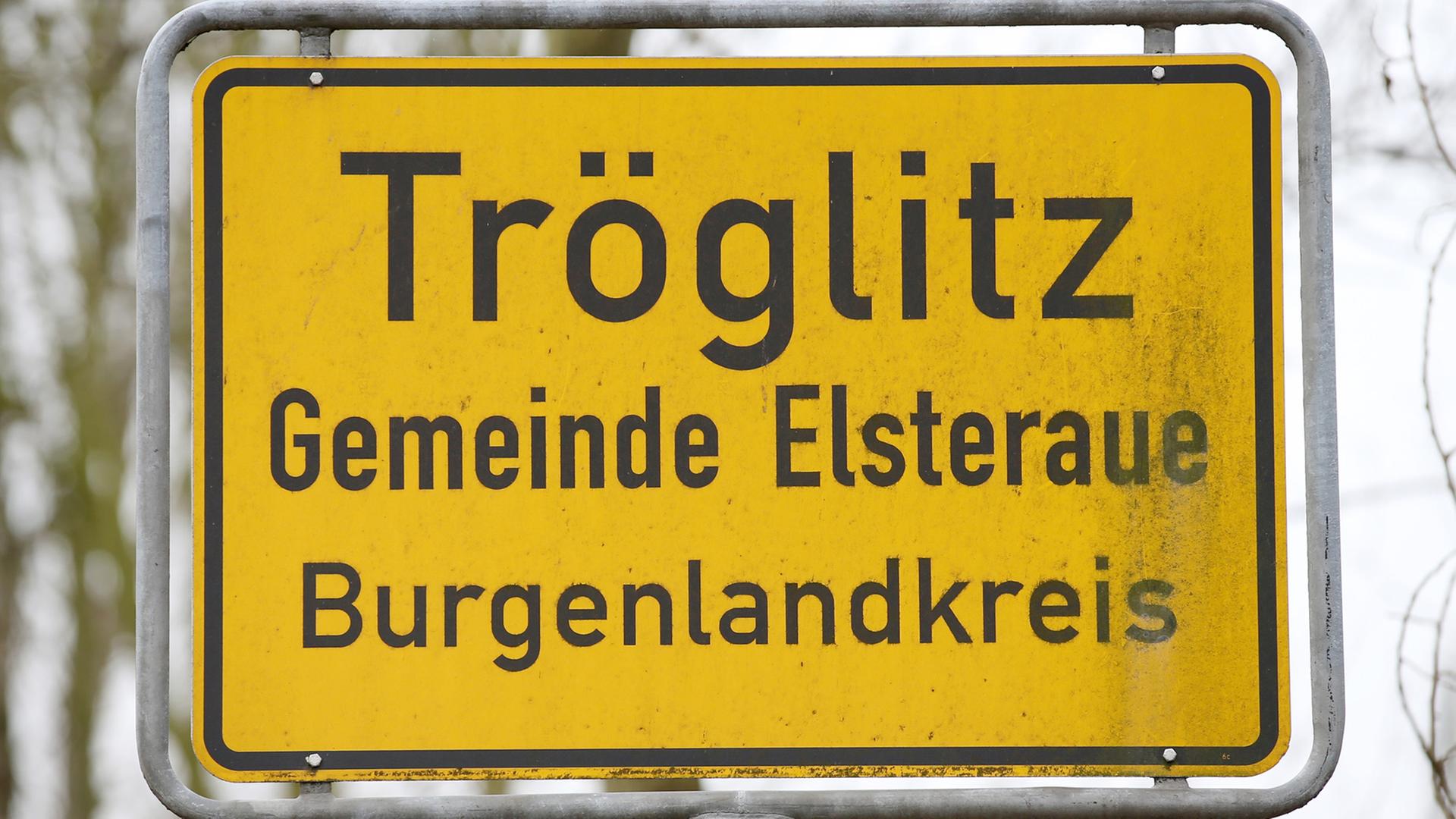 Das Ortsschild von Tröglitz Das Ortsschild von Tröglitz