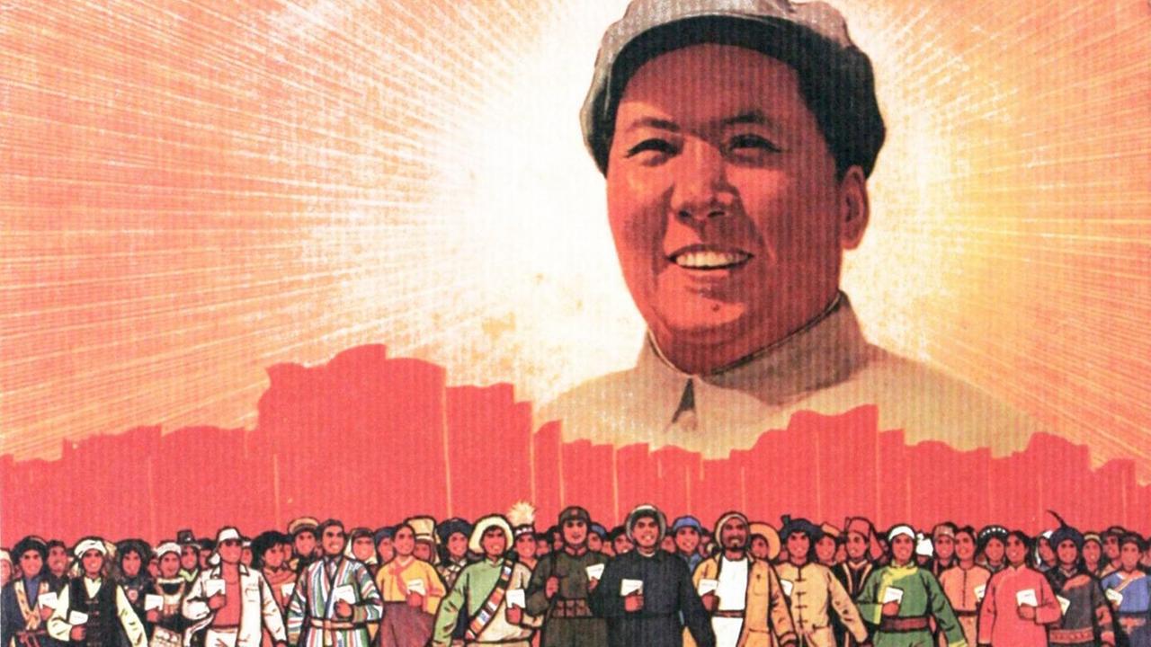 Mao Zedong auf einem kommunistischen Propagandaposter von 1966. Mao Zedong auf einem kommunistischen Propagandaposter von 1966.