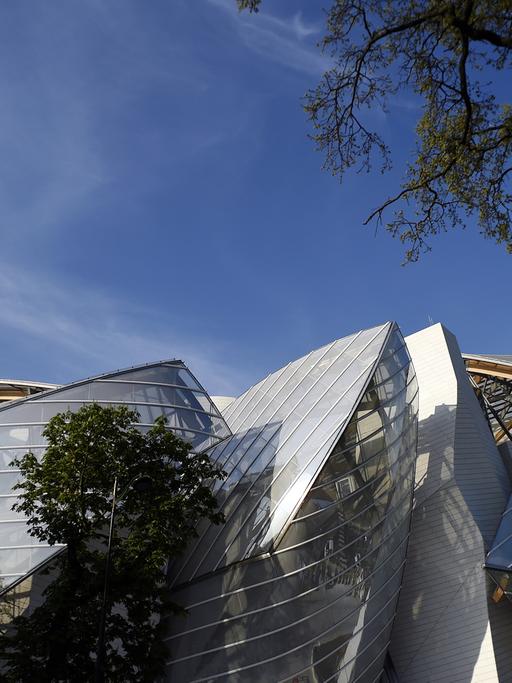 Die Fondation Louis Vuitton in Paris, ein Bau des kanadischen Architekten Frank Gehry