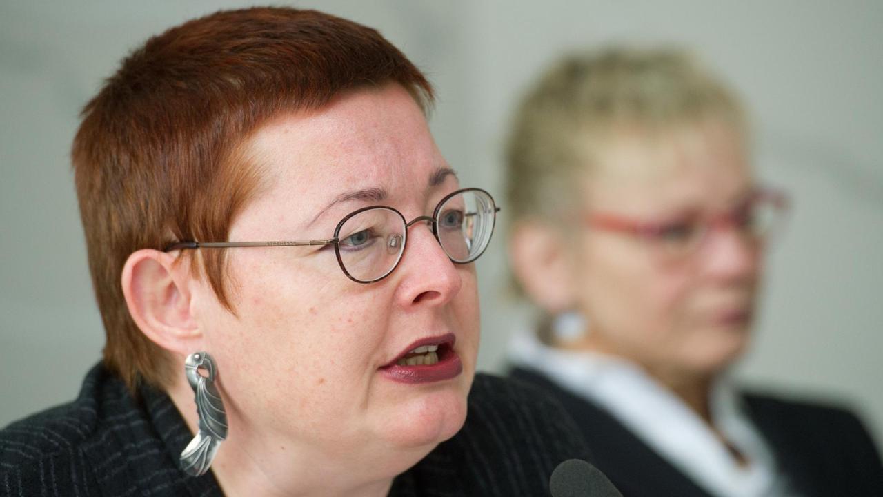 Martina Weyrauch, Leiterin der Brandenburgischen Landeszentrale für politische Bildung Martina Weyrauch, Leiterin der Brandenburgischen Landeszentrale für politische Bildung