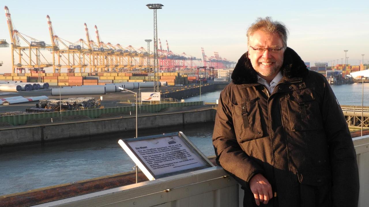 Professor Frank Arendt, der wissenschaftliche Geschäftsführer des Instituts für Seeverkehrswirtschaft und Logistik in Bremerhaven Professor Frank Arendt, der wissenschaftliche Geschäftsführer des Instituts für Seeverkehrswirtschaft und Logistik in Bremerhaven